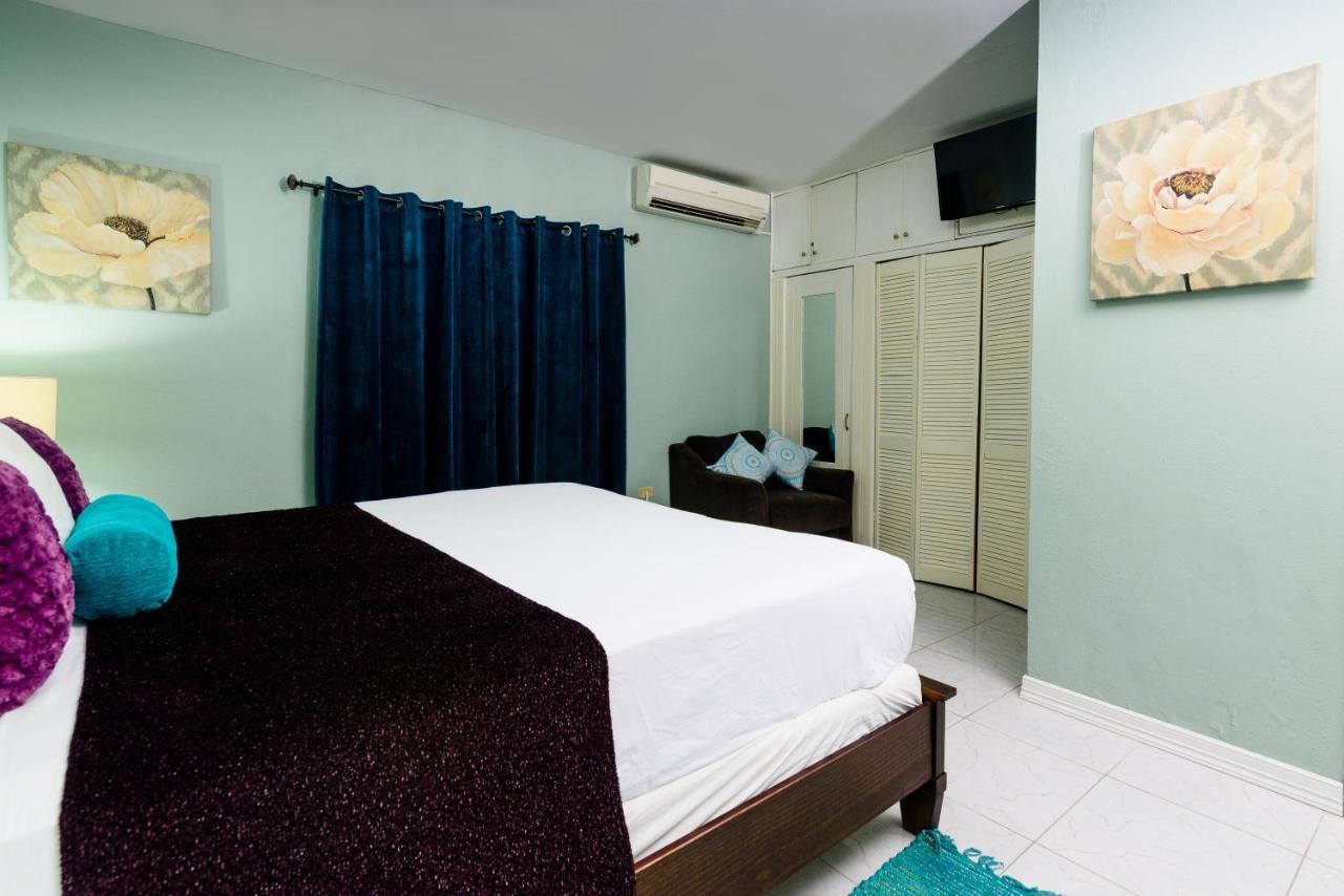 פורט אנטוניו Hotel Tim Bamboo מראה חיצוני תמונה