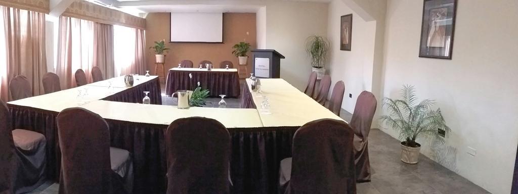 פורט אנטוניו Hotel Tim Bamboo מראה חיצוני תמונה
