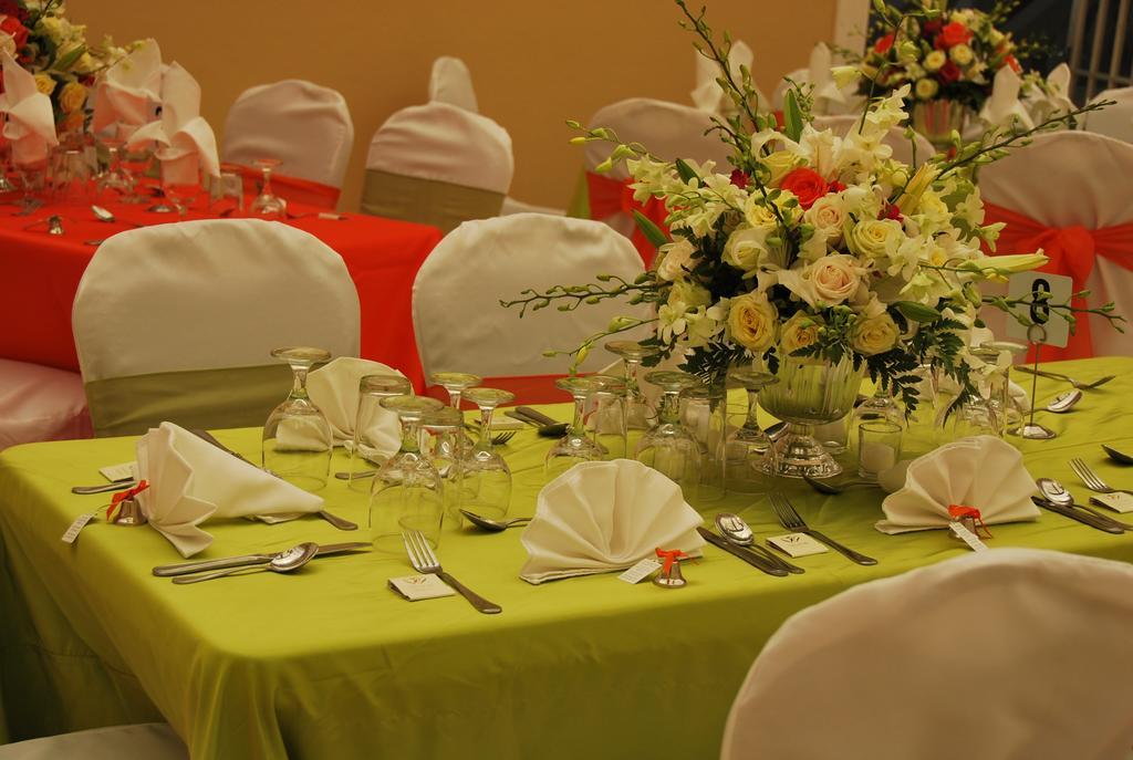 פורט אנטוניו Hotel Tim Bamboo מראה חיצוני תמונה