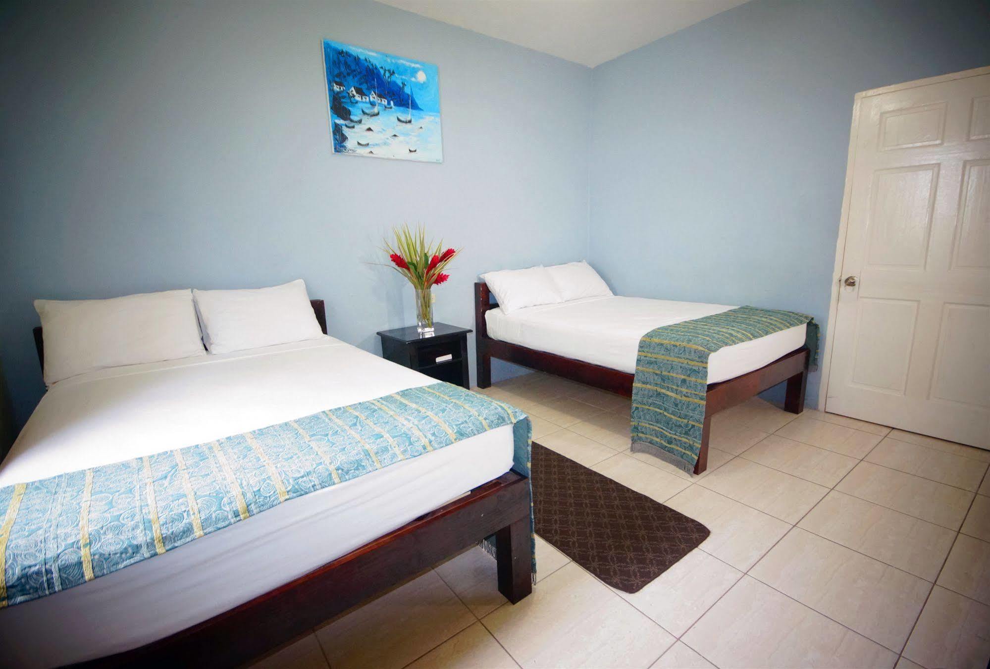 פורט אנטוניו Hotel Tim Bamboo מראה חיצוני תמונה